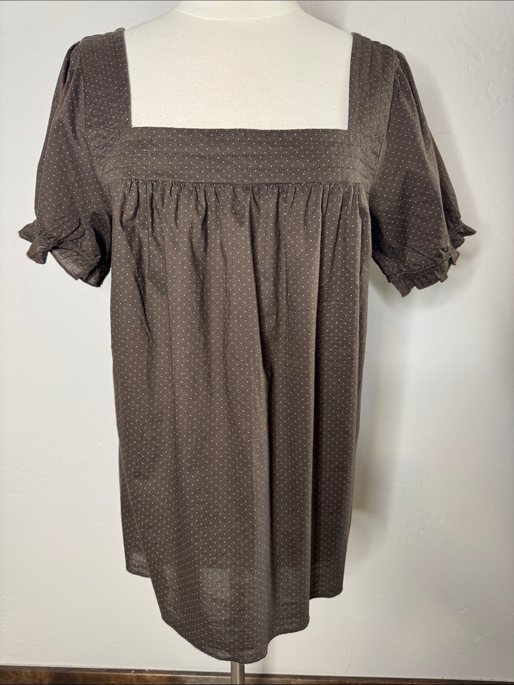 Brown With Small Green Polka Dot Square Neck 100% Cotton Top - Picture 1 of 14